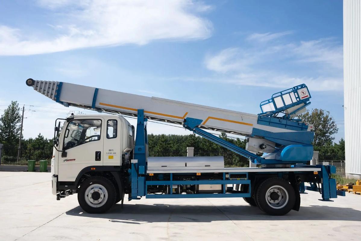 蓬莱镇云梯上料车租赁费用