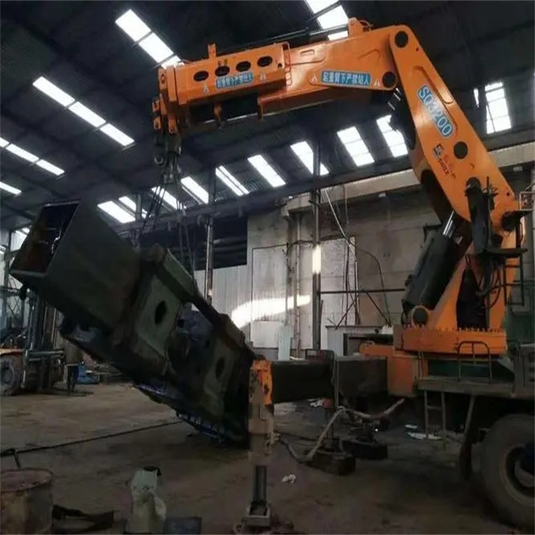 蓬莱镇200吨折臂吊出租