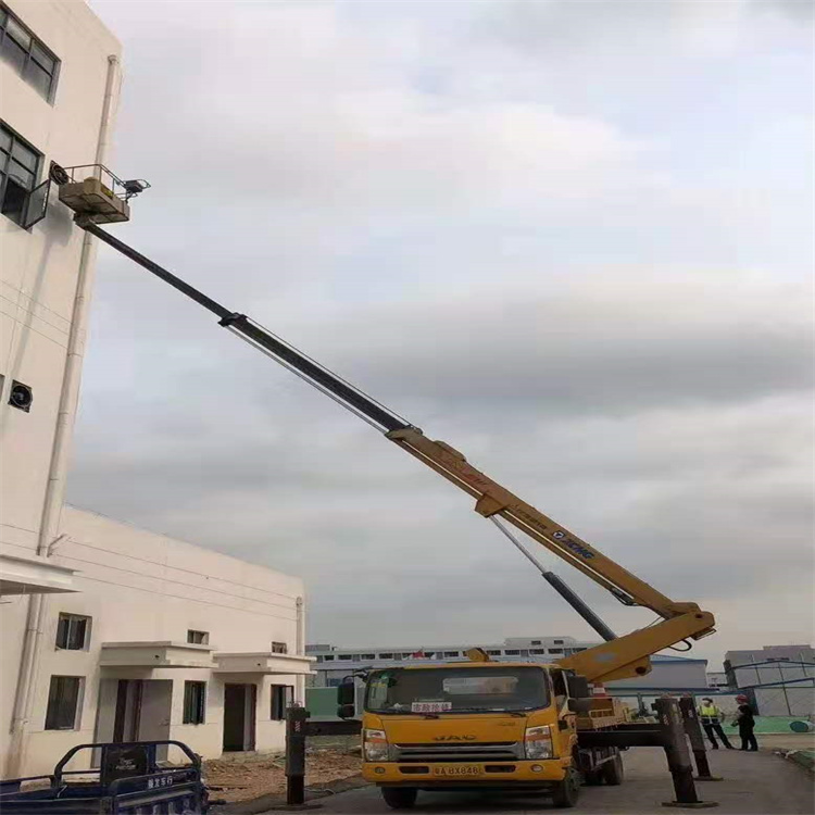 蓬莱镇附近高空车出租|市政施工/设备安装专用|随叫随到|亿立达设备租赁