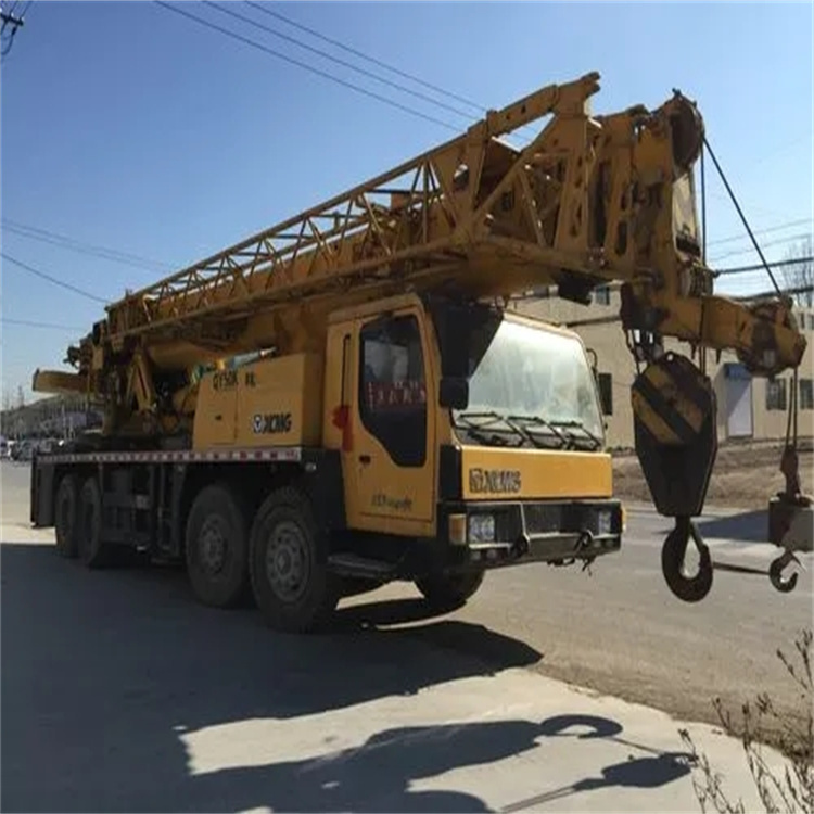 蓬莱镇哪里有专业吊车出租